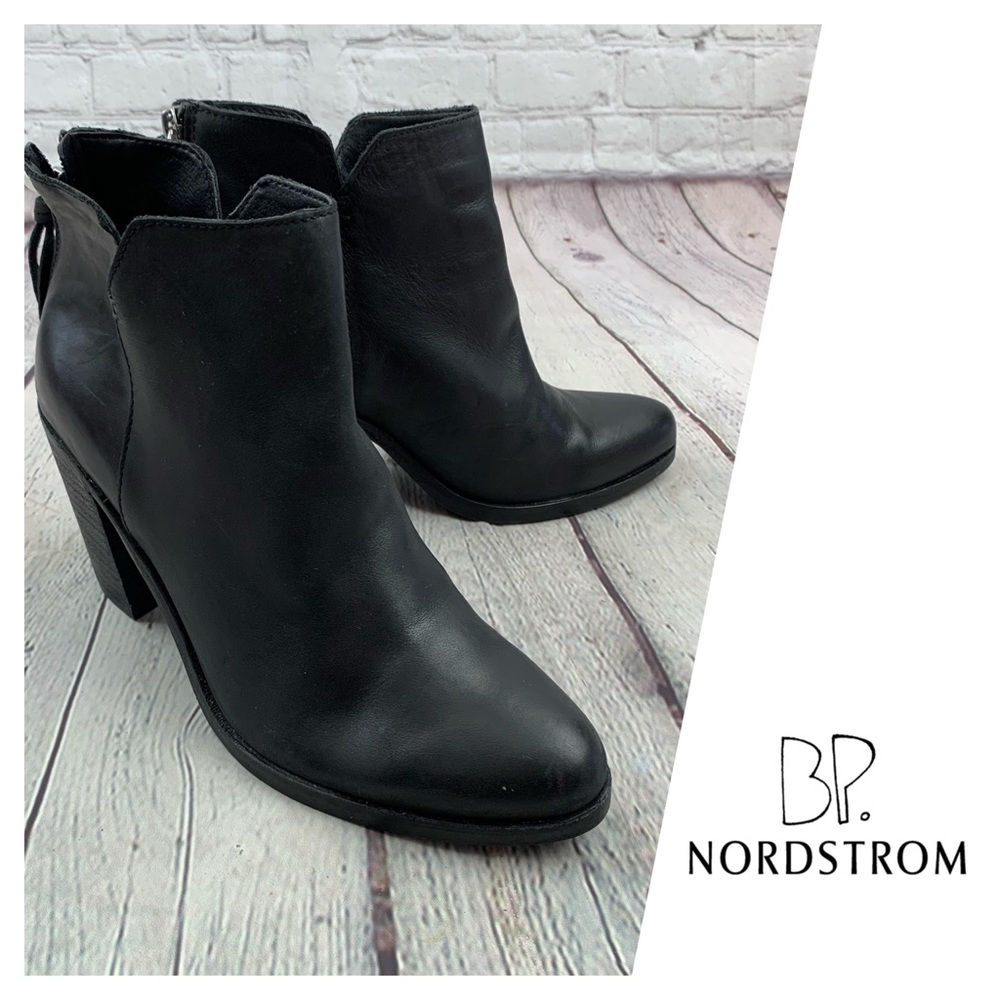 NWOB Nordstrom BP Black Leather Ankle Booties